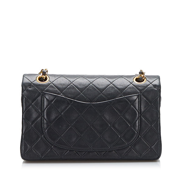 シャネル マトラッセ ダブルフラップ チェーンショルダーバッグ ブラック ゴールド レザー レディース CHANEL 【中古】