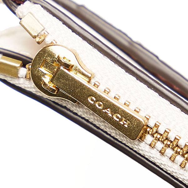 コーチ テントウムシ パスケース ホワイト レザー レディース COACH 【中古】