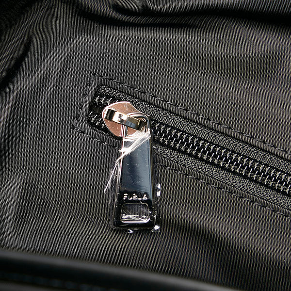 フルラ リュック・デイパック ブラック ナイロン レザー レディース Furla 【中古】