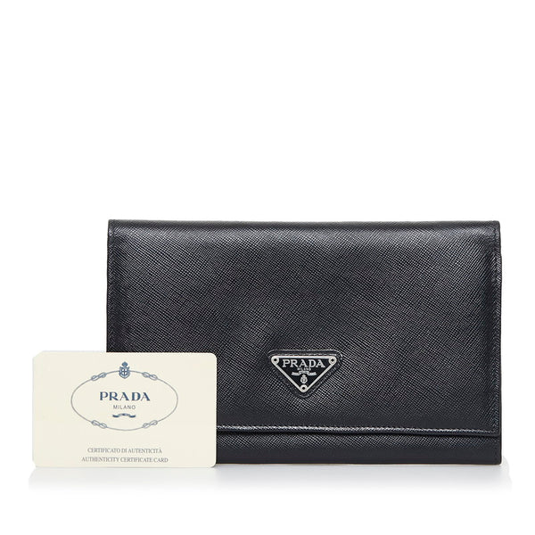 プラダ サフィアーノ 三角ロゴプレート 二つ折り財布 M608 ブラック レザー レディース PRADA 【中古】