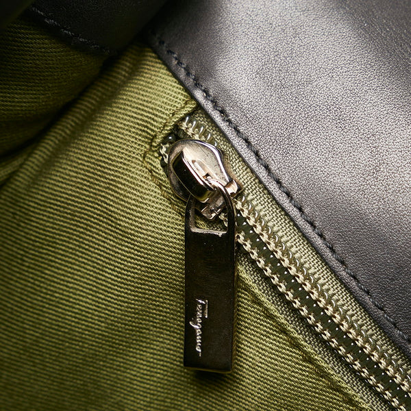 サルヴァトーレフェラガモ ハンドバッグ トートバッグ ブラック レザー レディース Salvatore Ferragamo 【中古】