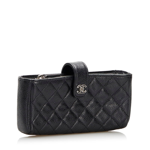 シャネル マトラッセ ココマーク ポーチ ブラック キャビアスキン レディース CHANEL 【中古】