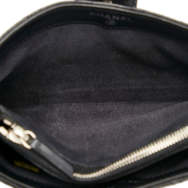シャネル マトラッセ ココマーク ポーチ ブラック キャビアスキン レディース CHANEL 【中古】