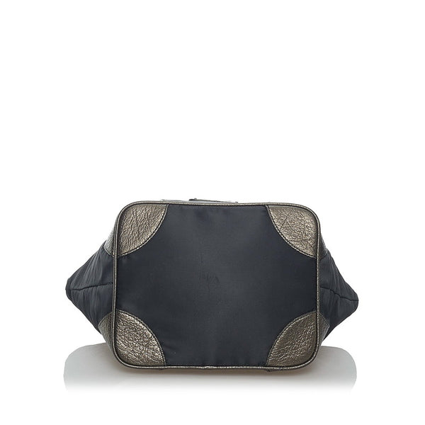 バーバリー ハンドバッグ ブラック ナイロン レザー レディース BURBERRY 【中古】