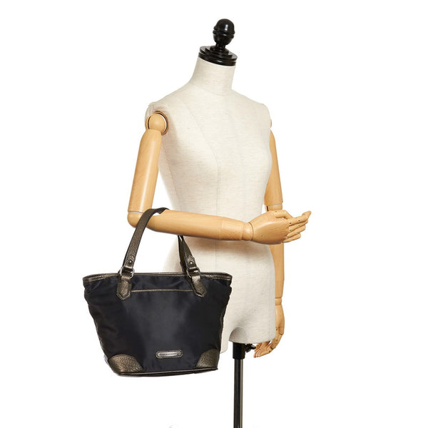 バーバリー ハンドバッグ ブラック ナイロン レザー レディース BURBERRY 【中古】