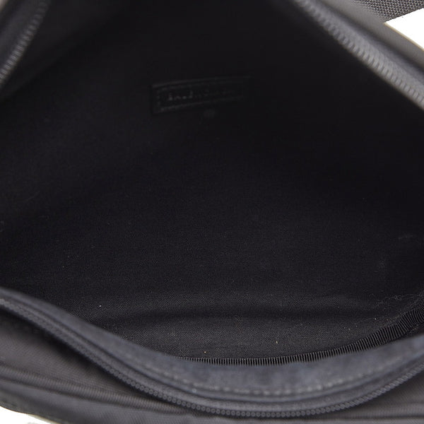 バレンシアガ ボディバッグ ウエストバッグ 482389 ブラック ナイロン レディース BALENCIAGA 【中古】