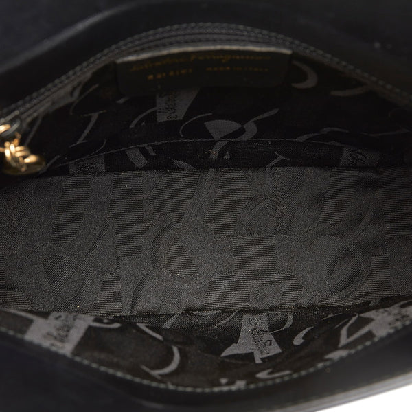 サルヴァトーレフェラガモ ガンチーニ ショルダーバッグ E21 8161 ブラック レザー レディース Salvatore Ferragamo 【中古】