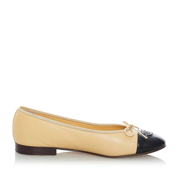 シャネル ココマーク パンプス クリーム ベージュ レザー レディース CHANEL 【中古】