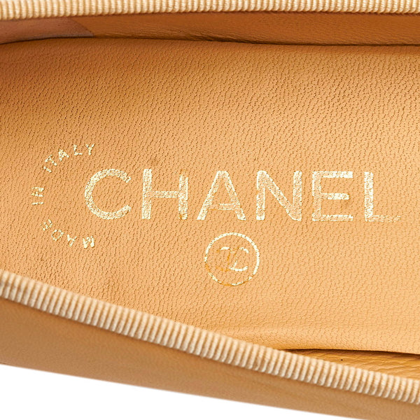 シャネル ココマーク パンプス クリーム ベージュ レザー レディース CHANEL 【中古】