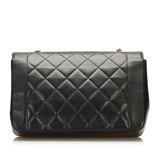 シャネル マトラッセ ダイアナ チェーン ショルダーバッグ ブラック ラムスキン レディース CHANEL 【中古】