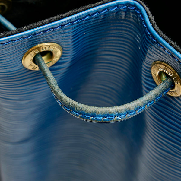 ルイ ヴィトン エピ プチノエ ショルダーバッグ M44105 トレドブルー レザー レディース LOUIS VUITTON 【中古】
