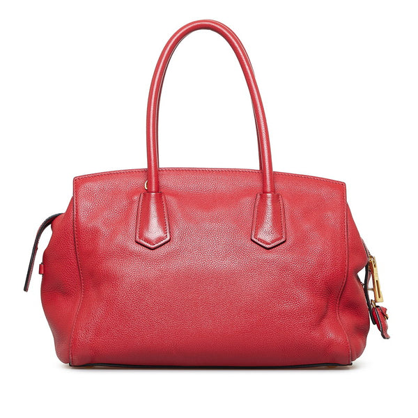 プラダ 三角ロゴプレート  ハンドバッグ ショルダーバッグ 2WAY レッド レザー レディース PRADA 【中古】