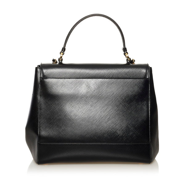 サルヴァトーレフェラガモ ヴァラリボン チェーン ハンドバッグ ショルダーバッグ 2WAY AU-21/F558 ブラック レザー レディース Salvatore Ferragamo 【中古】