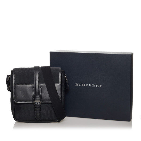 バーバリー チェック 斜め掛け ショルダーバッグ ブラック キャンバス レザー メンズ BURBERRY 【中古】