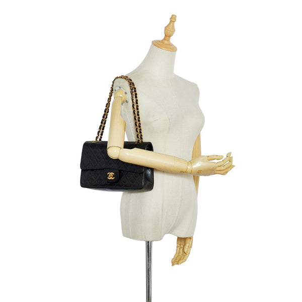 シャネル マトラッセ ダブルフラップ ゴールド金具 チェーン ショルダーバッグ  ブラック ラムスキン レディース CHANEL 【中古】