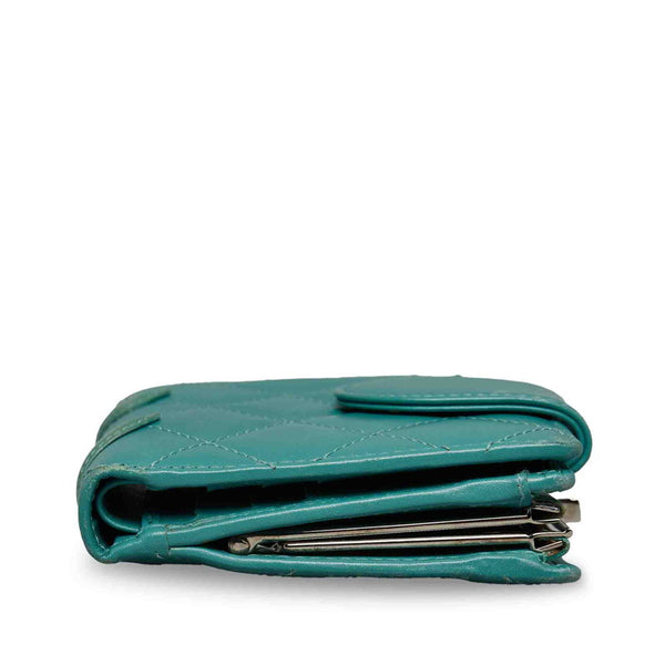 シャネル カンボンライン 二つ折り財布 ターコイズブルー レザー レディース CHANEL 【中古】