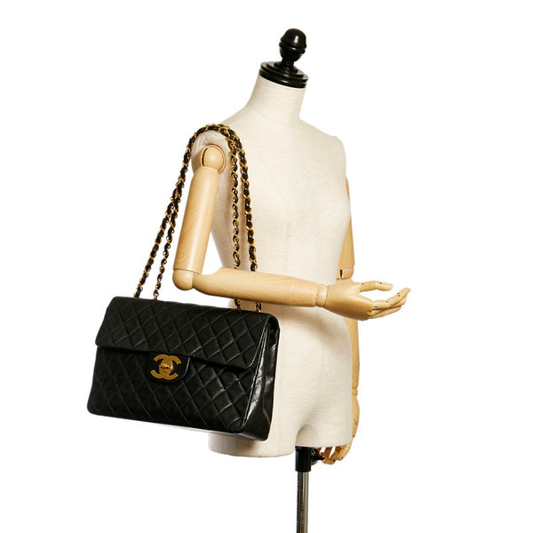 シャネル デカマトラッセ ココマーク チェーン ショルダーバッグ ブラック ラムスキン レディース CHANEL 【中古】