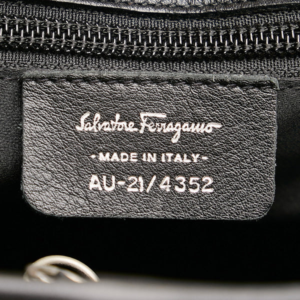 サルヴァトーレフェラガモ ガンチーニ ロゴ ハンドバッグ ブラック レザー レディース Salvatore Ferragamo 【中古】