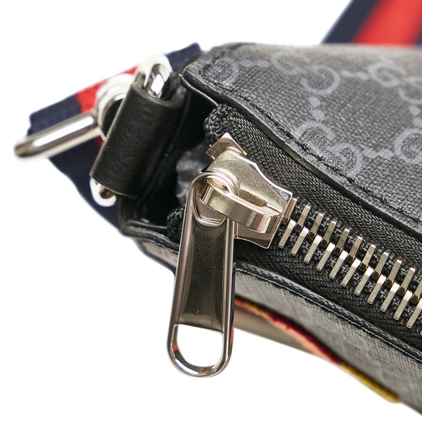 グッチ GGスプリーム クーリエ 斜め掛け ショルダーバッグ メッセンジャーバッグ 547751 ブラック マルチカラー PVC キャンバス メンズ GUCCI 【中古】