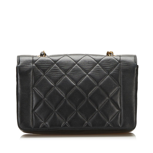 シャネル マトラッセ ダイアナ チェーン ショルダーバッグ ブラック ゴールド ラムスキン レディース CHANEL 【中古】