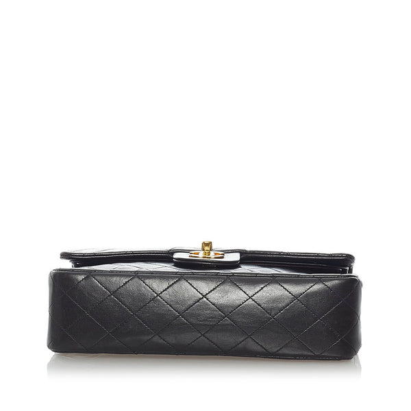 シャネル マトラッセ ダブルフラップ  チェーン ショルダーバッグ  ブラック ラムスキン レディース CHANEL 【中古】