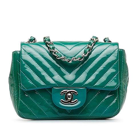 シャネル ココマーク Vステッチ チェーン ショルダーバッグ エメラルドグリーン パテントレザー レディース CHANEL 【中古】