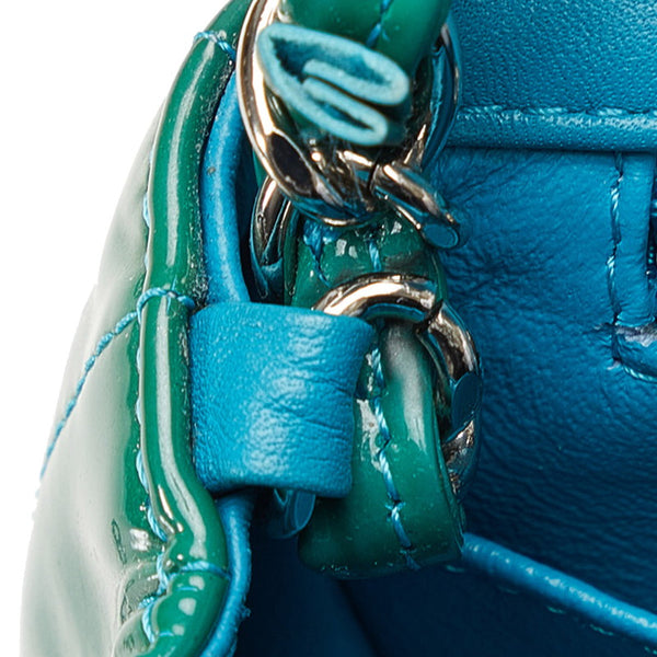 シャネル ココマーク Vステッチ チェーン ショルダーバッグ エメラルドグリーン パテントレザー レディース CHANEL 【中古】