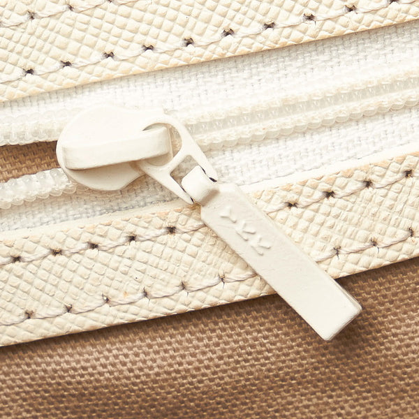 バーバリー ノバチェック ショルダーバッグ ホワイト ベージュ キャンバス レザー レディース BURBERRY 【中古】