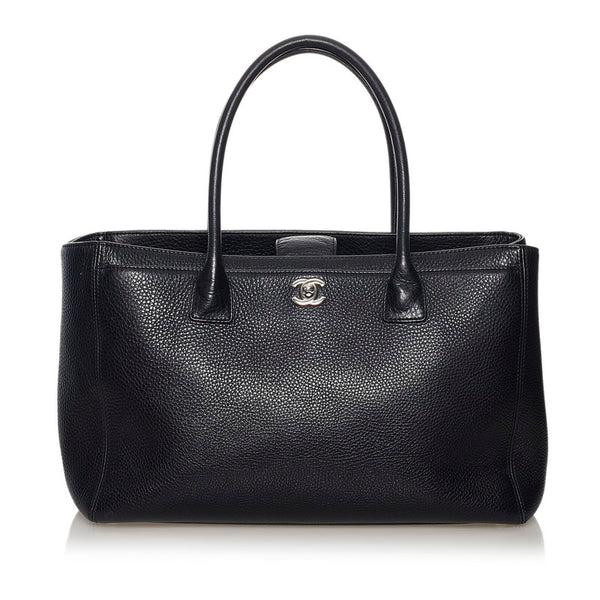 シャネル エクゼクティブライン トートバッグ ブラック シルバー レザー レディース CHANEL 【中古】