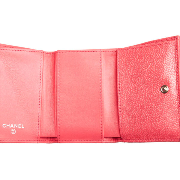 シャネル カメリア キャビアスキン ピンク レザー 三つ折り財布 レディース CHANEL 【中古】