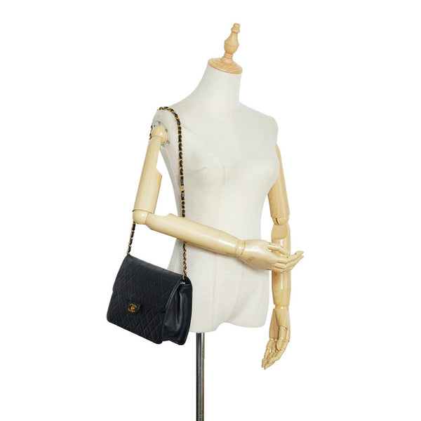 シャネル マトラッセ プッシュロック チェーン ショルダーバッグ ブラック レザー レディース CHANEL 【中古】