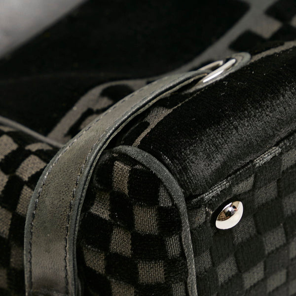 シャネル ココマーク チェーンショルダーバッグ  ブラック スウェード レザー レディース CHANEL 【中古】