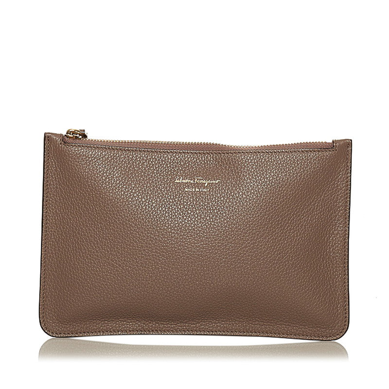 サルヴァトーレフェラガモ ベージュ カーキ  レザー ポーチ レディース Salvatore Ferragamo 【中古】