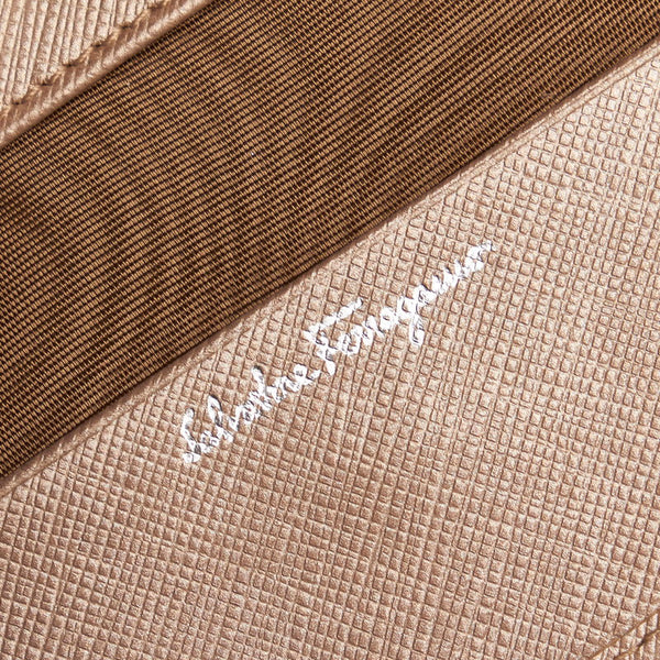 サルヴァトーレフェラガモ ガンチーニ キーケース IR-224627 ゴールドベージュ レザー レディース Salvatore Ferragamo 【中古】