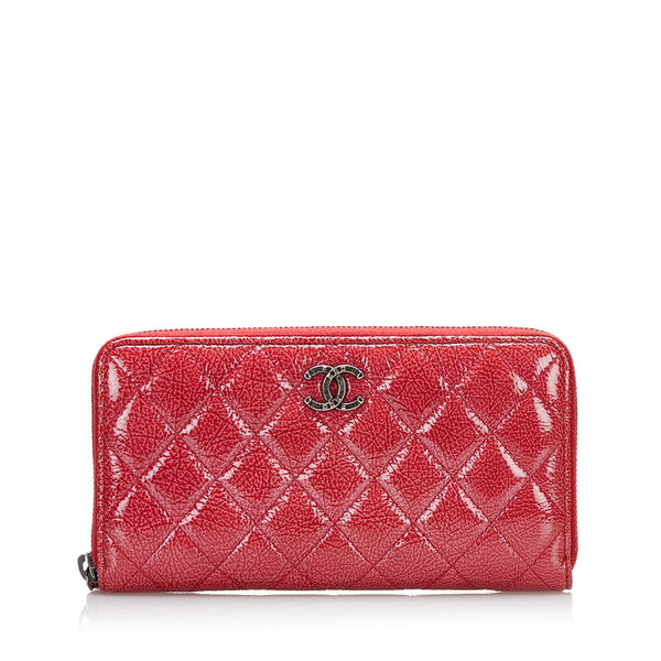 シャネル マトラッセ ココマーク ラウンドファスナー 長財布 ダークピンク パテントレザー レディース CHANEL 【中古】