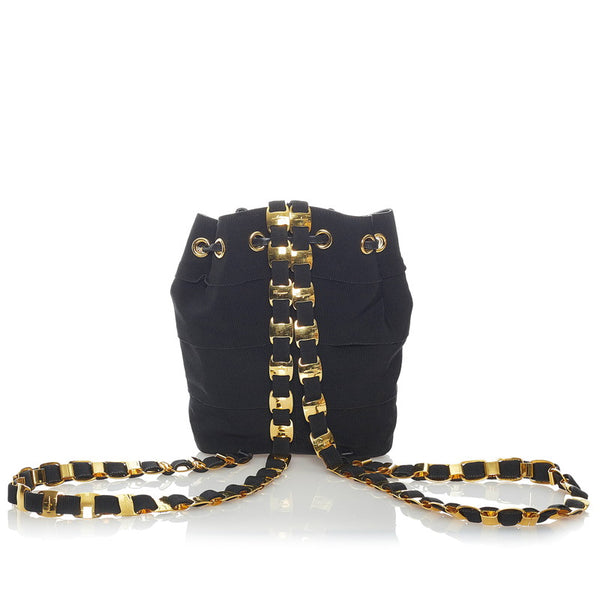 サルヴァトーレフェラガモ ヴァラ ティアード リュック バックパック AU-21 5666 ブラック キャンバス レザー レディース Salvatore Ferragamo 【中古】