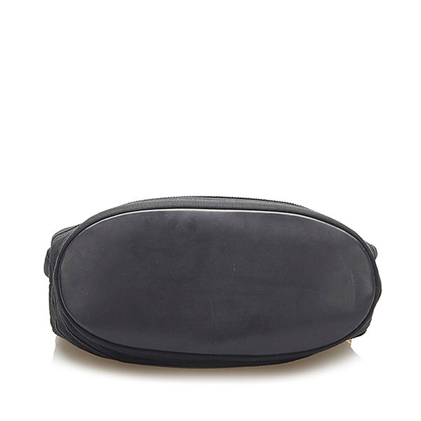 サルヴァトーレフェラガモ ティアード AU-21 5667 ブラック ナイロン ハンドバッグ レディース Salvatore Ferragamo 中古