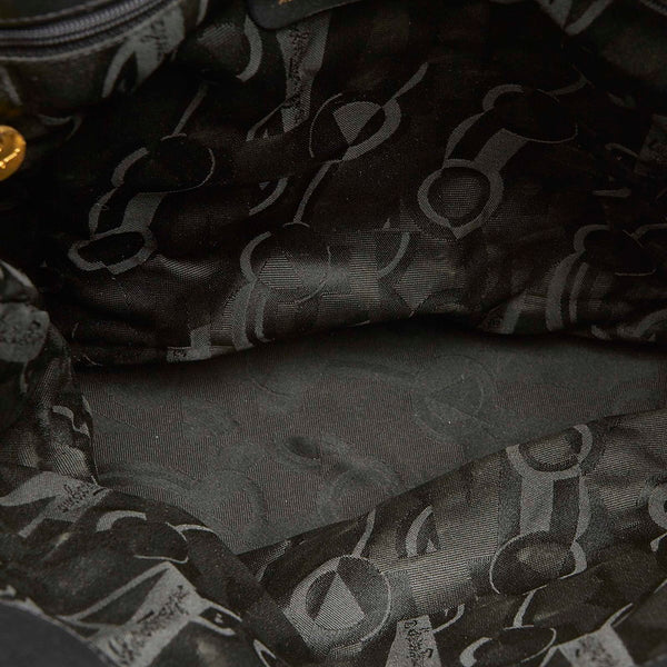 サルヴァトーレフェラガモ ティアード AU-21 5667 ブラック ナイロン ハンドバッグ レディース Salvatore Ferragamo 中古