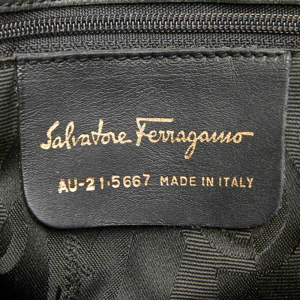 サルヴァトーレフェラガモ ティアード AU-21 5667 ブラック ナイロン ハンドバッグ レディース Salvatore Ferragamo 中古