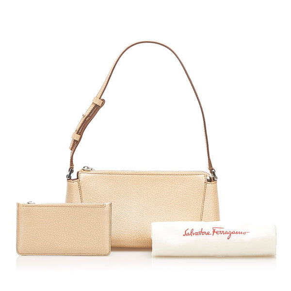 サルヴァトーレフェラガモ AU-21 2397 ベージュ レザー アクセサリーポーチ レディース Salvatore Ferragamo 中古