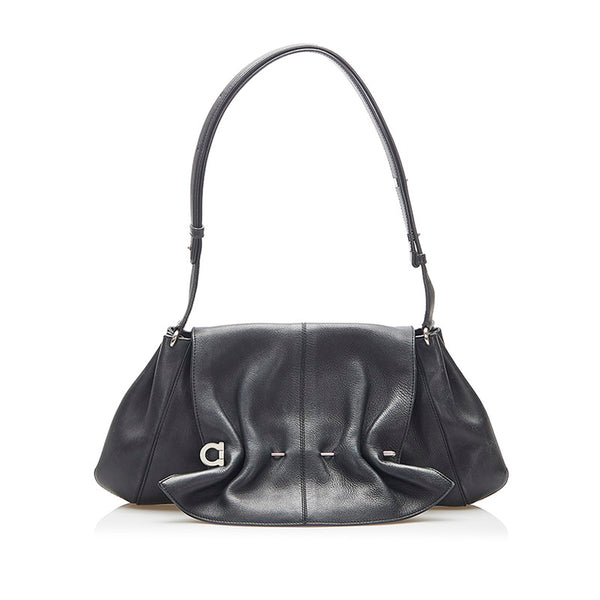 サルヴァトーレフェラガモ ガンチーニ DY-21 3817 ブラック レザー 肩掛け ショルダーバッグ レディース Salvatore Ferragamo 中古