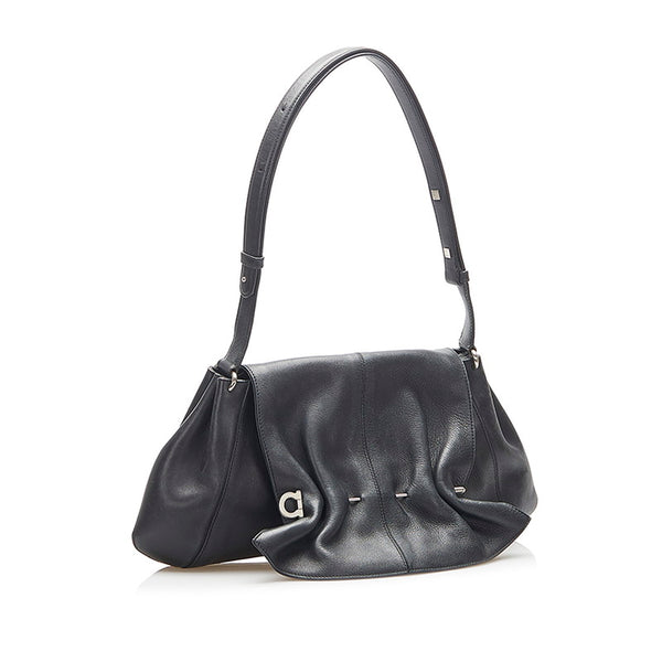 サルヴァトーレフェラガモ ガンチーニ DY-21 3817 ブラック レザー 肩掛け ショルダーバッグ レディース Salvatore Ferragamo 中古