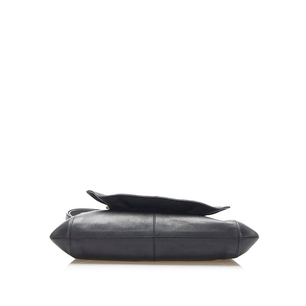 サルヴァトーレフェラガモ ガンチーニ DY-21 3817 ブラック レザー 肩掛け ショルダーバッグ レディース Salvatore Ferragamo 中古