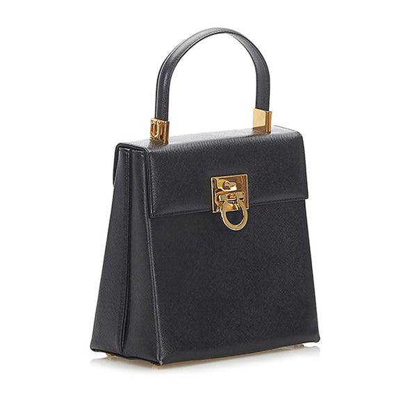 サルヴァトーレフェラガモ ガンチーニ AQ-21 0160 ブラック レザー ショルダーバッグ レディース Salvatore Ferragamo 中古