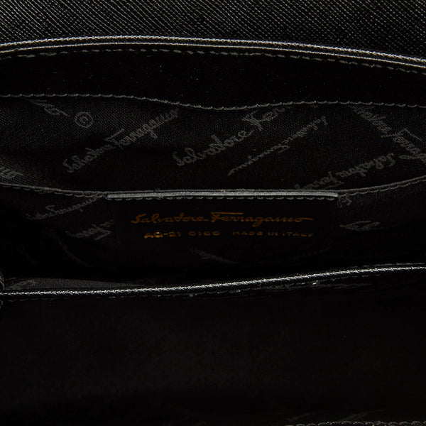 サルヴァトーレフェラガモ ガンチーニ AQ-21 0160 ブラック レザー ショルダーバッグ レディース Salvatore Ferragamo 中古