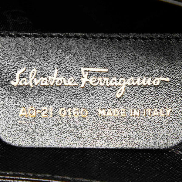 サルヴァトーレフェラガモ ガンチーニ AQ-21 0160 ブラック レザー ショルダーバッグ レディース Salvatore Ferragamo 中古