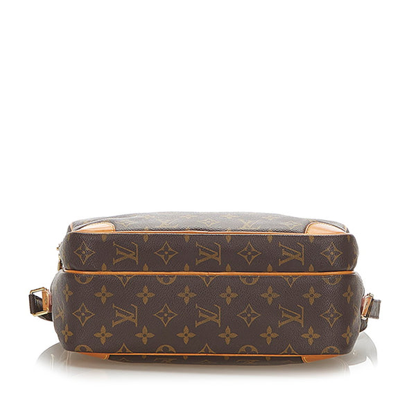 ルイ ヴィトン モノグラム ナイル M45244  ブラウン PVC レザー 斜め掛け ショルダーバッグ レディース LOUIS VUITTON 中古