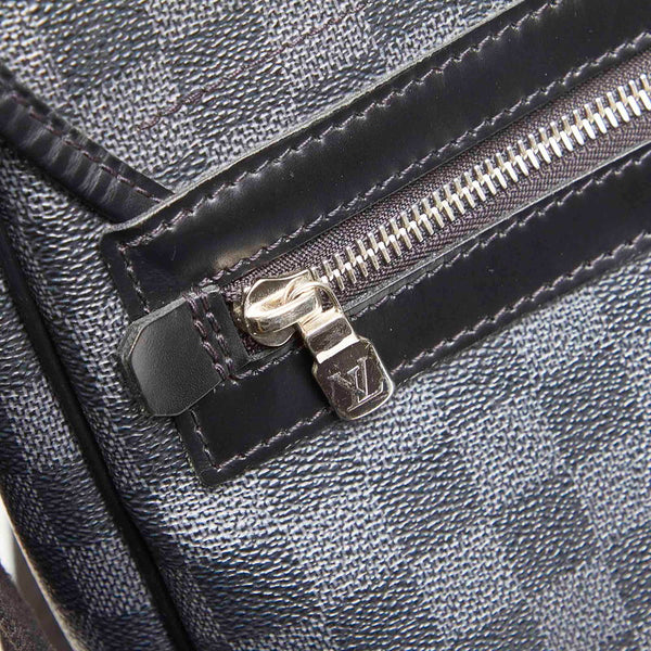 ルイ ヴィトン ダミエグラフィット ダニエルMM N58029  ブラック PVC ショルダーバッグ メンズ LOUIS VUITTON 中古