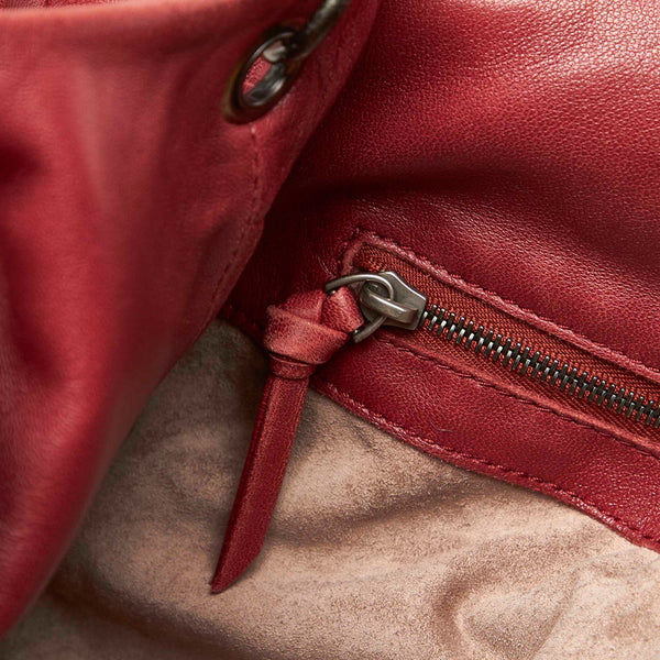 ボッテガヴェネタ イントレチャート カンパーナ ワインレッド レザー ショルダーバッグ レディース BOTTEGAVENETA 中古