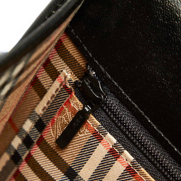 バーバリー ブラック レザー ハンドバッグ ショルダーバッグ 2WAY レディース BURBERRY 中古